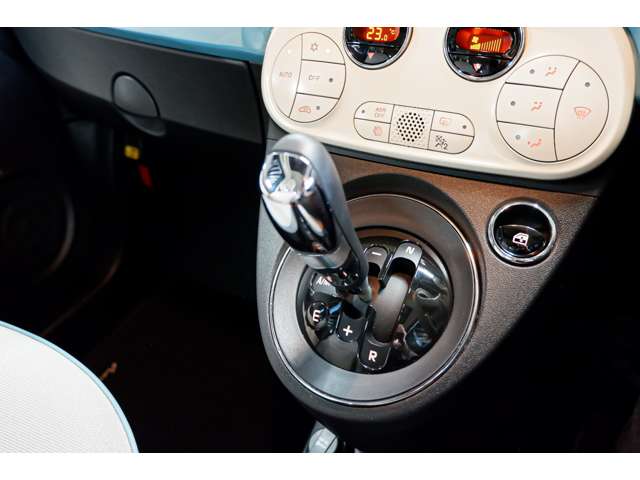 フィアット ５００（チンクエチェント） アニベルサリオ H30年 (北海道) 99