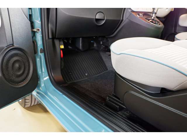 フィアット ５００（チンクエチェント） アニベルサリオ H30年 (北海道) 99