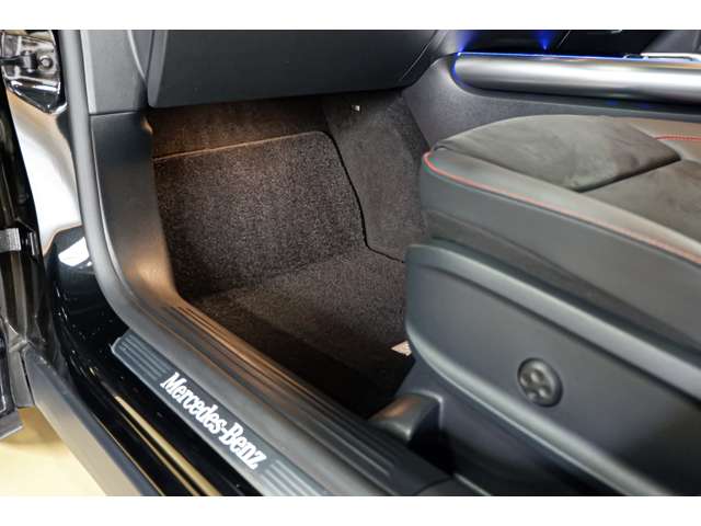 メルセデスベンツ ＧＬＡクラス ＧＬＡ２００ Ｄ ４マチック ＡＭＧラインパッケージ ディーゼルターボ ４ＷＤ R5年 (北海道) 99