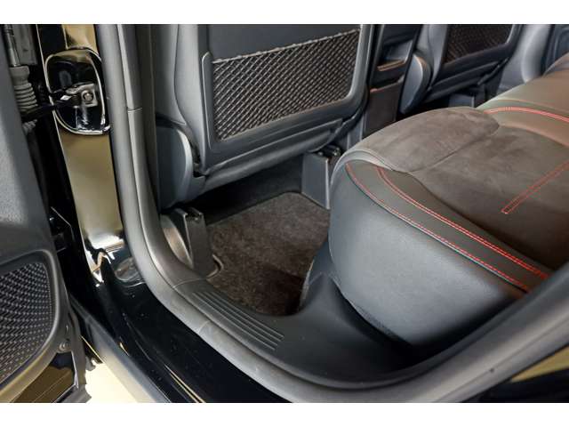 メルセデスベンツ ＧＬＡクラス ＧＬＡ２００ Ｄ ４マチック ＡＭＧラインパッケージ ディーゼルターボ ４ＷＤ R5年 (北海道) 99