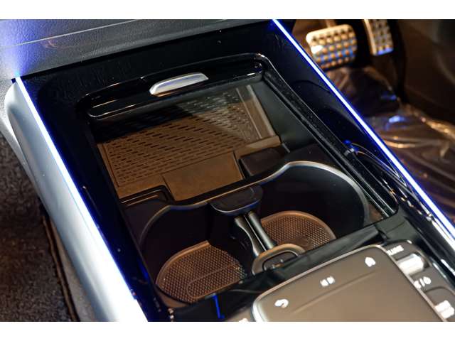 メルセデスベンツ ＧＬＡクラス ＧＬＡ２００ Ｄ ４マチック ＡＭＧラインパッケージ ディーゼルターボ ４ＷＤ R5年 (北海道) 99