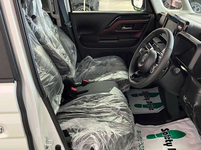 スズキ スペーシア　ギア ６６０ カスタム ハイブリッド ＸＳターボ ４ＷＤ R7年 (北海道) 99