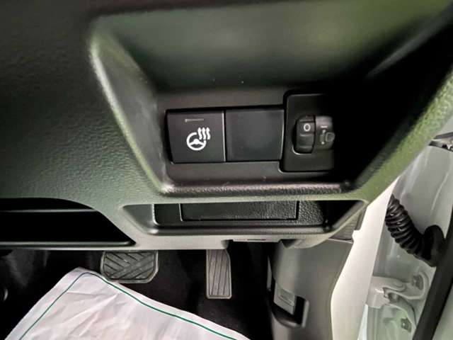 スズキ スペーシア　ギア ６６０ カスタム ハイブリッド ＸＳターボ ４ＷＤ R7年 (北海道) 99