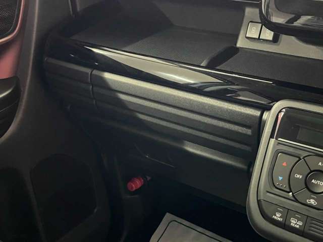 スズキ スペーシア　ギア ６６０ カスタム ハイブリッド ＸＳターボ ４ＷＤ R7年 (北海道) 99