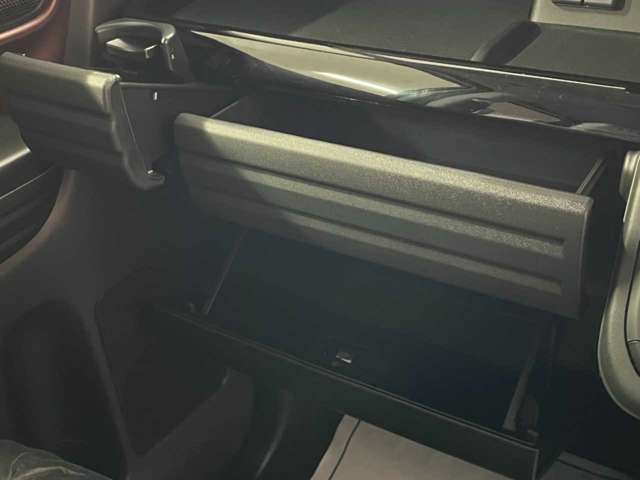 スズキ スペーシア　ギア ６６０ カスタム ハイブリッド ＸＳターボ ４ＷＤ R7年 (北海道) 99