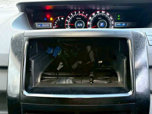 トヨタ ノア ２．０ Ｓ ４ＷＤ H19年 (北海道) 99