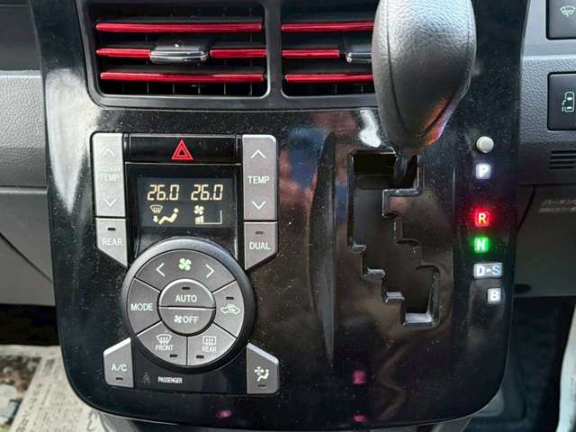 トヨタ ノア ２．０ Ｓ ４ＷＤ H19年 (北海道) 99