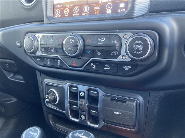 ジープ ラングラー　アンリミテッド アンリミテッド サハラ ３．６Ｌ ４ＷＤ R3年 (東北) 99