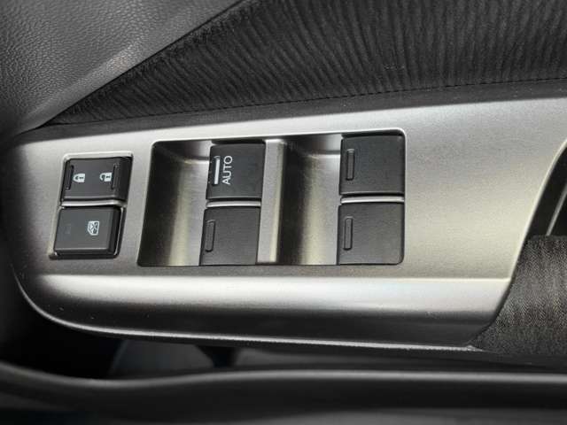 ホンダ グレイス　ハイブリッド １．５ ハイブリッド ＥＸ ４ＷＤ H27年 (東北) 99