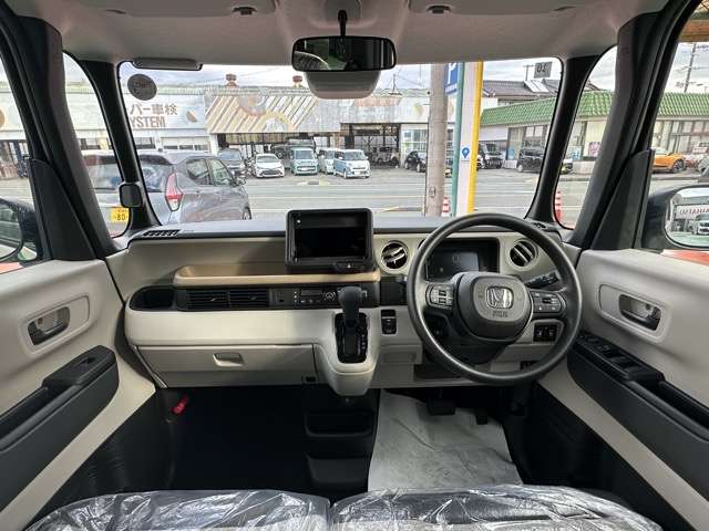 ホンダ Ｎ　ＢＯＸ ６６０ ファッションスタイル ２トーン R7年 (東海) 99