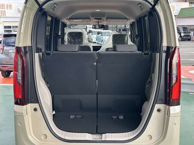 ホンダ Ｎ　ＢＯＸ ６６０ ファッションスタイル ２トーン R7年 (東海) 99