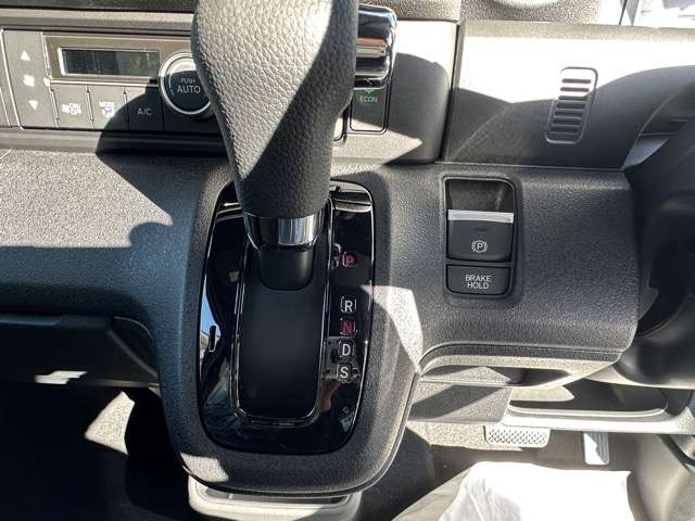 ホンダ Ｎ　ＢＯＸ カスタム ６６０ R7年 (東海) 99