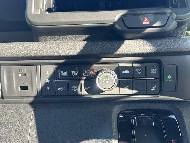 ホンダ Ｎ　ＢＯＸ カスタム ６６０ R7年 (東海) 99