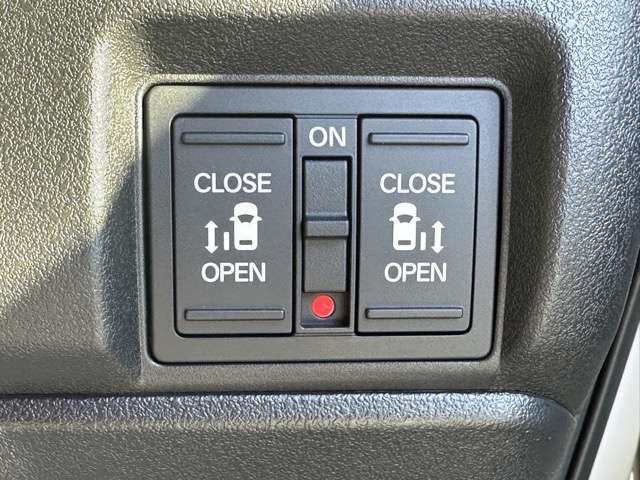 ホンダ Ｎ　ＢＯＸ カスタム ６６０ R7年 (東海) 99