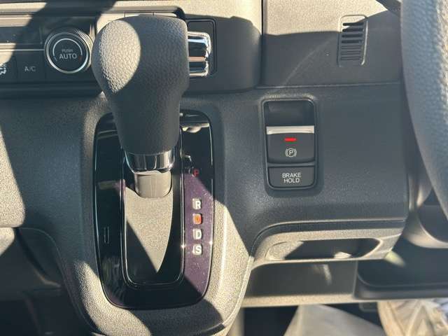 ホンダ Ｎ　ＢＯＸ カスタム ６６０ R7年 (東海) 99