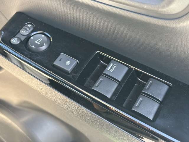 ホンダ Ｎ−ＯＮＥ ６６０ オリジナル スタイルプラス アーバン R4年 (東海) 99