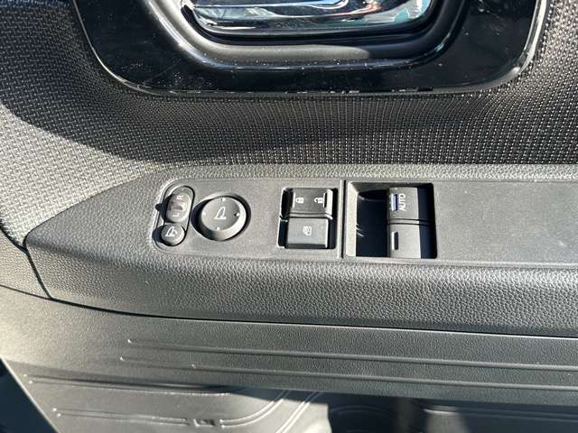 ホンダ Ｎ−ＶＡＮ ６６０ ファン R7年 (東海) 99