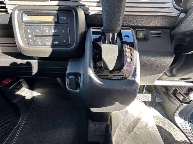 ホンダ Ｎ−ＶＡＮ ６６０ ファン R7年 (東海) 99