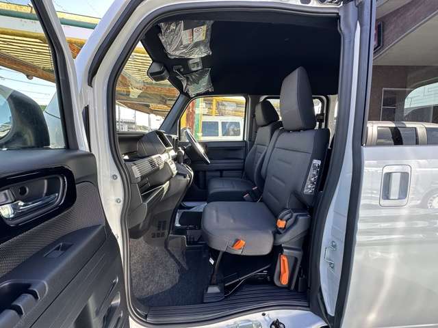 ホンダ Ｎ−ＶＡＮ ６６０ ファン ４ＷＤ R7年 (東海) 99