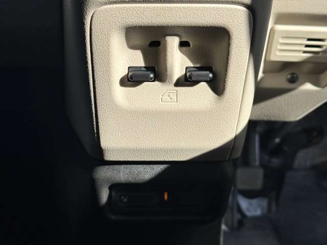 ホンダ Ｎ−ＶＡＮ　ｅ： ｅ：ファン R7年 (東海) 99