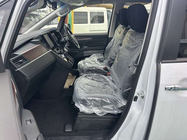 三菱 デリカ　Ｄ：５ ２．２ Ｐ ディーゼルターボ ４ＷＤ R6年 (東海) 99