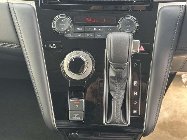 三菱 デリカ　Ｄ：５ ２．２ Ｐ ディーゼルターボ ４ＷＤ R6年 (東海) 99