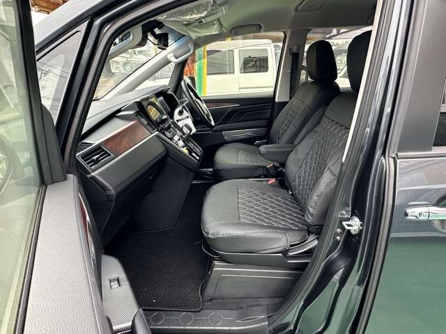 三菱 デリカ　Ｄ：５ ２．２ Ｐ ディーゼルターボ ４ＷＤ R6年 (東海) 99