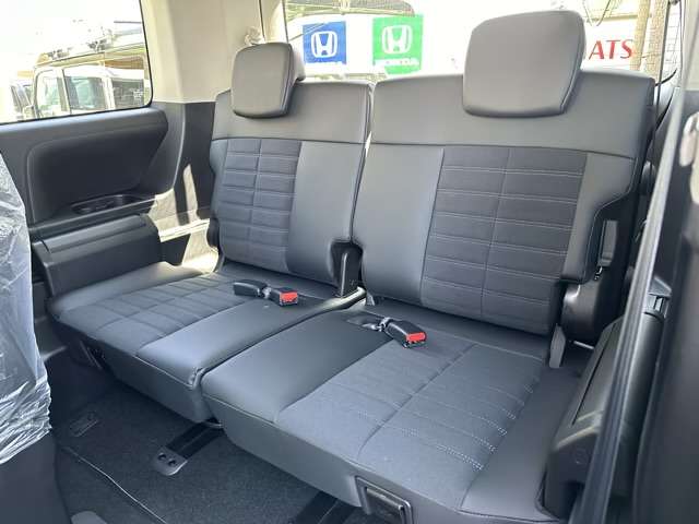 三菱 デリカ　Ｄ：５ ２．２ シャモニー 電動サイドステップ非装着車 ディーゼルターボ ４ＷＤ R7年 (東海) 99