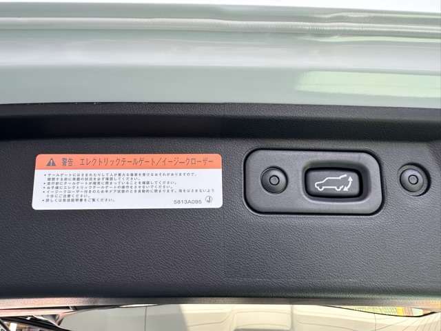 三菱 デリカ　Ｄ：５ ２．２ シャモニー 電動サイドステップ非装着車 ディーゼルターボ ４ＷＤ R7年 (東海) 99