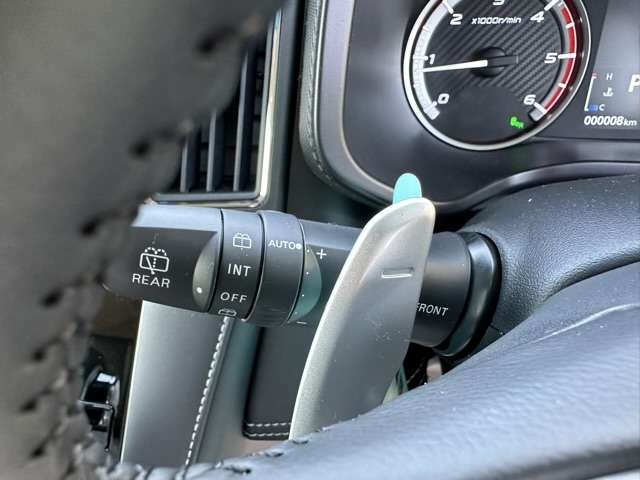 三菱 デリカ　Ｄ：５ ２．２ シャモニー 電動サイドステップ非装着車 ディーゼルターボ ４ＷＤ R7年 (東海) 99