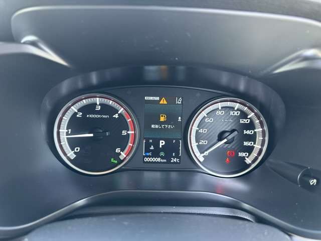 三菱 デリカ　Ｄ：５ ２．２ シャモニー 電動サイドステップ非装着車 ディーゼルターボ ４ＷＤ R7年 (東海) 99