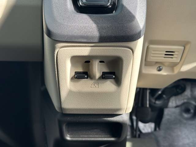 ホンダ Ｎ−ＶＡＮ　ｅ： ｅ：ファン R7年 (東海) 99