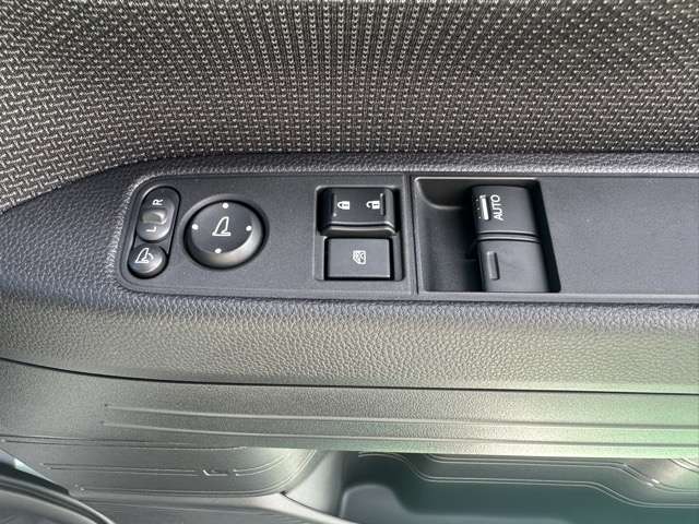 ホンダ Ｎ−ＶＡＮ ６６０ ファン R7年 (東海) 99