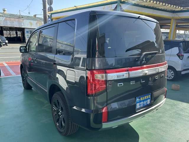 三菱 デリカ　Ｄ：５ ２．２ シャモニー 電動サイドステップ装着車 ディーゼルターボ ４ＷＤ R7年 (東海) 99