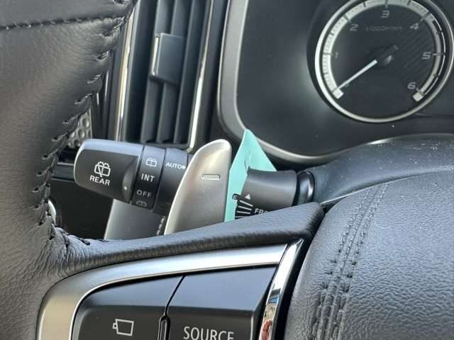 三菱 デリカ　Ｄ：５ ２．２ シャモニー 電動サイドステップ装着車 ディーゼルターボ ４ＷＤ R7年 (東海) 99