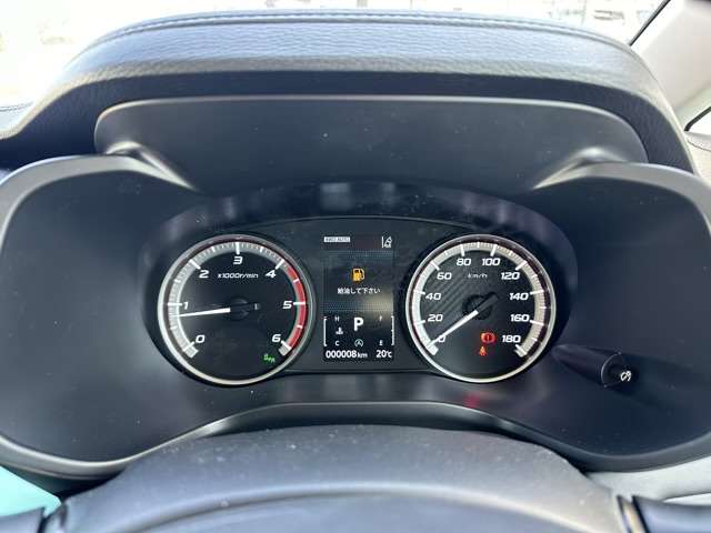 三菱 デリカ　Ｄ：５ ２．２ シャモニー 電動サイドステップ装着車 ディーゼルターボ ４ＷＤ R7年 (東海) 99