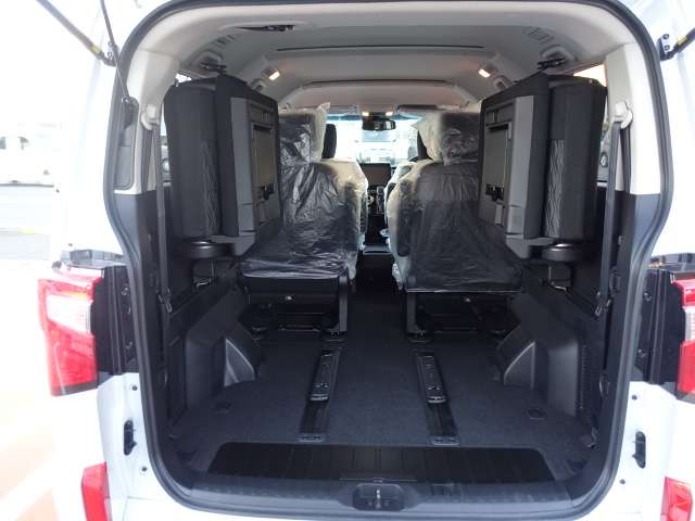 三菱 デリカ　Ｄ：５ ２．２ Ｐ ディーゼルターボ ４ＷＤ R6年 (東海) 99