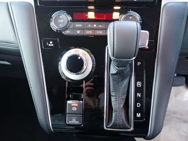 三菱 デリカ　Ｄ：５ ２．２ Ｐ ディーゼルターボ ４ＷＤ R6年 (東海) 99