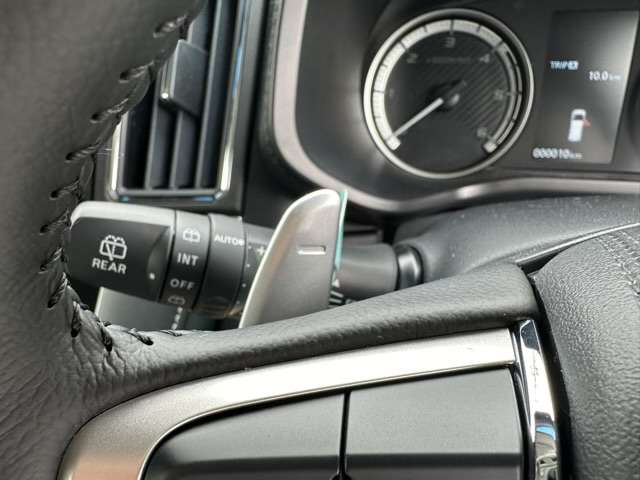 三菱 デリカ　Ｄ：５ ２．２ シャモニー 電動サイドステップ装着車 ディーゼルターボ ４ＷＤ R6年 (東海) 99