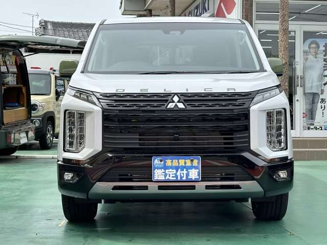 三菱 デリカ　Ｄ：５ ２．２ シャモニー 電動サイドステップ装着車 ディーゼルターボ ４ＷＤ R6年 (東海) 99