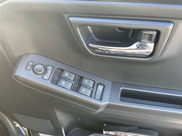 ダイハツ タフト ６６０ Ｇ ダーククロム ベンチャー R6年 (東海) 99