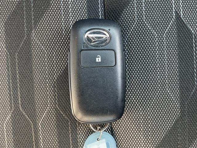 ダイハツ タフト ６６０ Ｇ ダーククロム ベンチャー R6年 (東海) 99