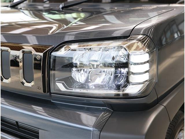 ダイハツ タフト ６６０ Ｇ ダーククロム ベンチャー R6年 (東海) 99