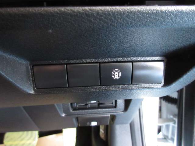 日産 ノートオーラ １．２ Ｇ R5年 (九州・沖縄) 99