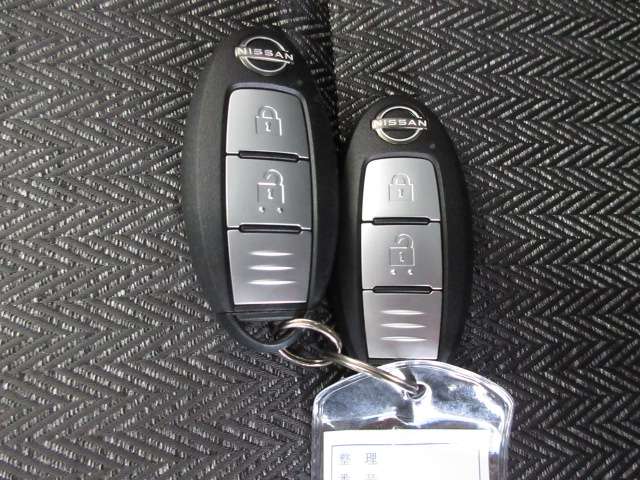 日産 ノートオーラ １．２ Ｇ R5年 (九州・沖縄) 99