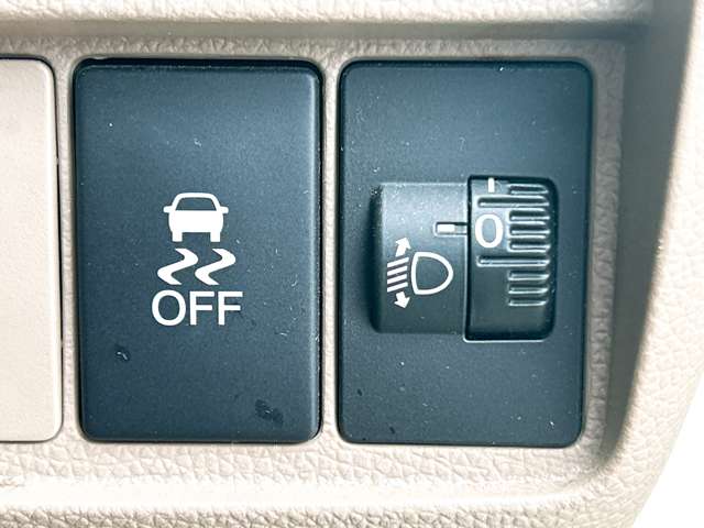 ホンダ Ｎ−ＯＮＥ ６６０ Ｇ H26年 (九州・沖縄) 99