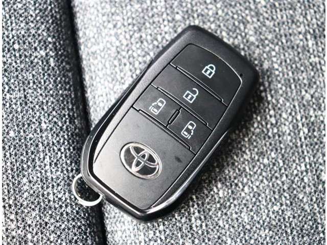 トヨタ シエンタ　ハイブリッド ハイブリッド １．５ Ｚ R5年 (関東) 99