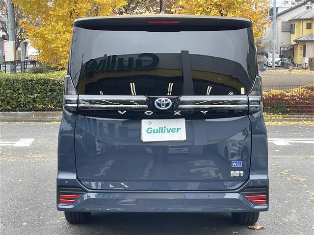 トヨタ ヴォクシー １．８ ハイブリッド Ｓ－Ｚ Ｅ－ＦＯＵＲ ４ＷＤ R5年 (関東) 99