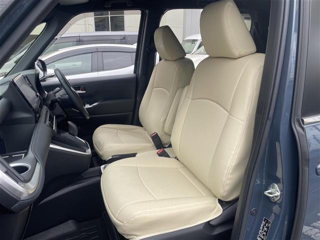 トヨタ ヴォクシー １．８ ハイブリッド Ｓ－Ｚ Ｅ－ＦＯＵＲ ４ＷＤ R5年 (関東) 99