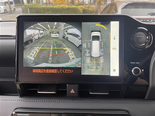 トヨタ ヴォクシー １．８ ハイブリッド Ｓ－Ｚ Ｅ－ＦＯＵＲ ４ＷＤ R5年 (関東) 99